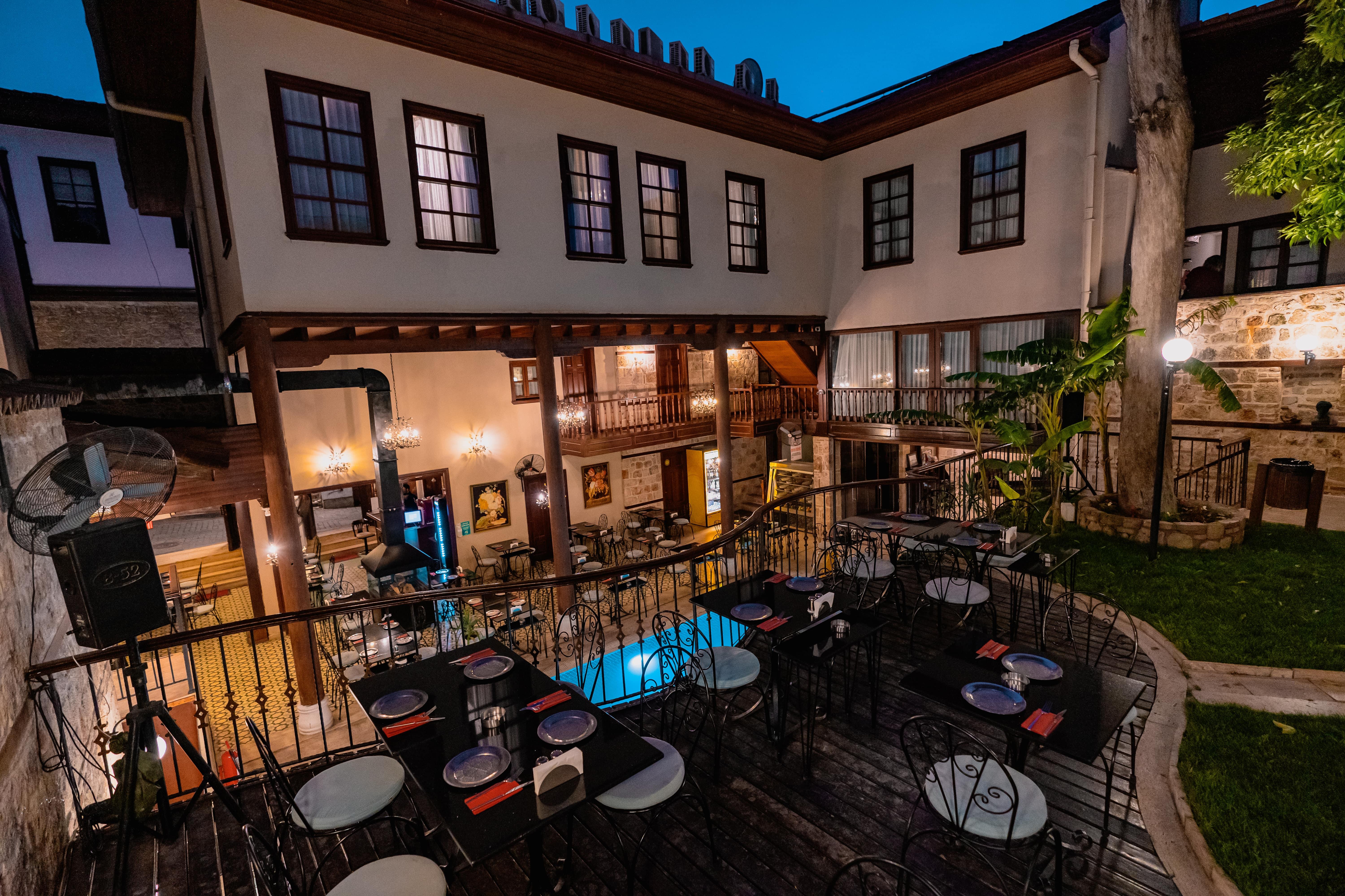 Mediterra Art Otel 4*